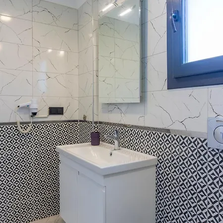 Hisar Celebrity A * フェティエ