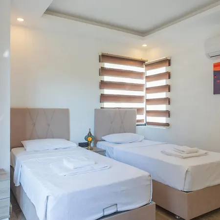 Hisar Celebrity A Villa