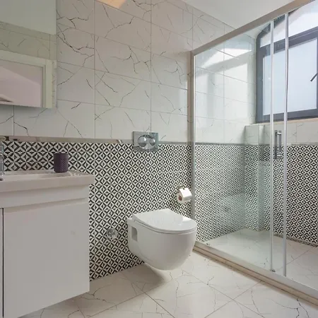 Villa Hisar Celebrity A