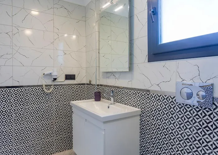 Hisar Celebrity A * Φετιγιέ