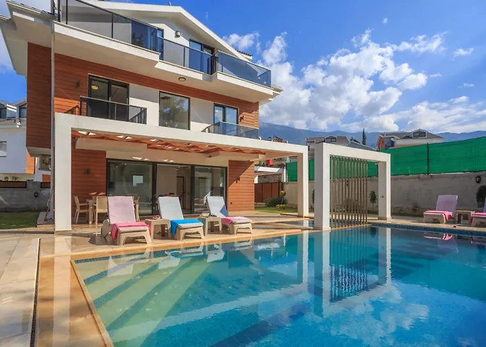 Βίλα Hisar Celebrity A *